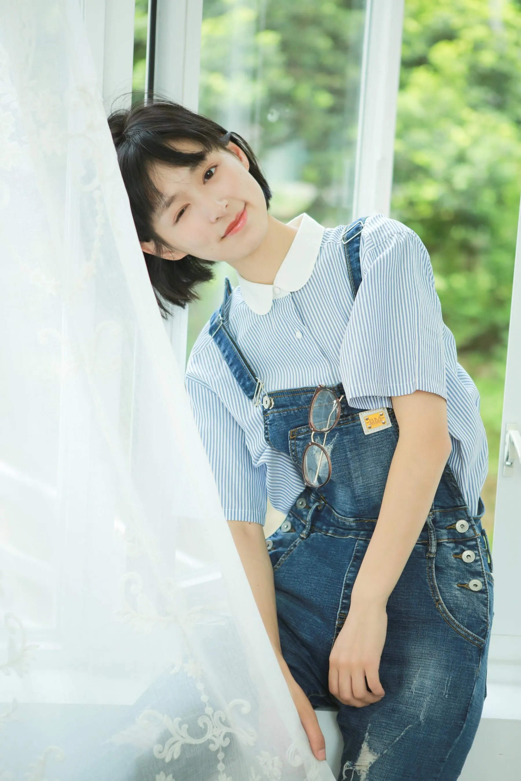 [艺图语] 2022.06.02 去拥抱一夏天的风 万粘青 [30P]插图3